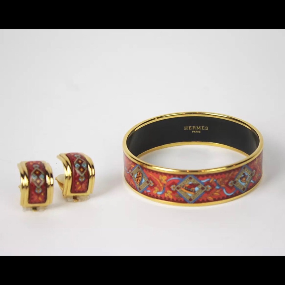 Auth Hermès bangle and earrings bundle